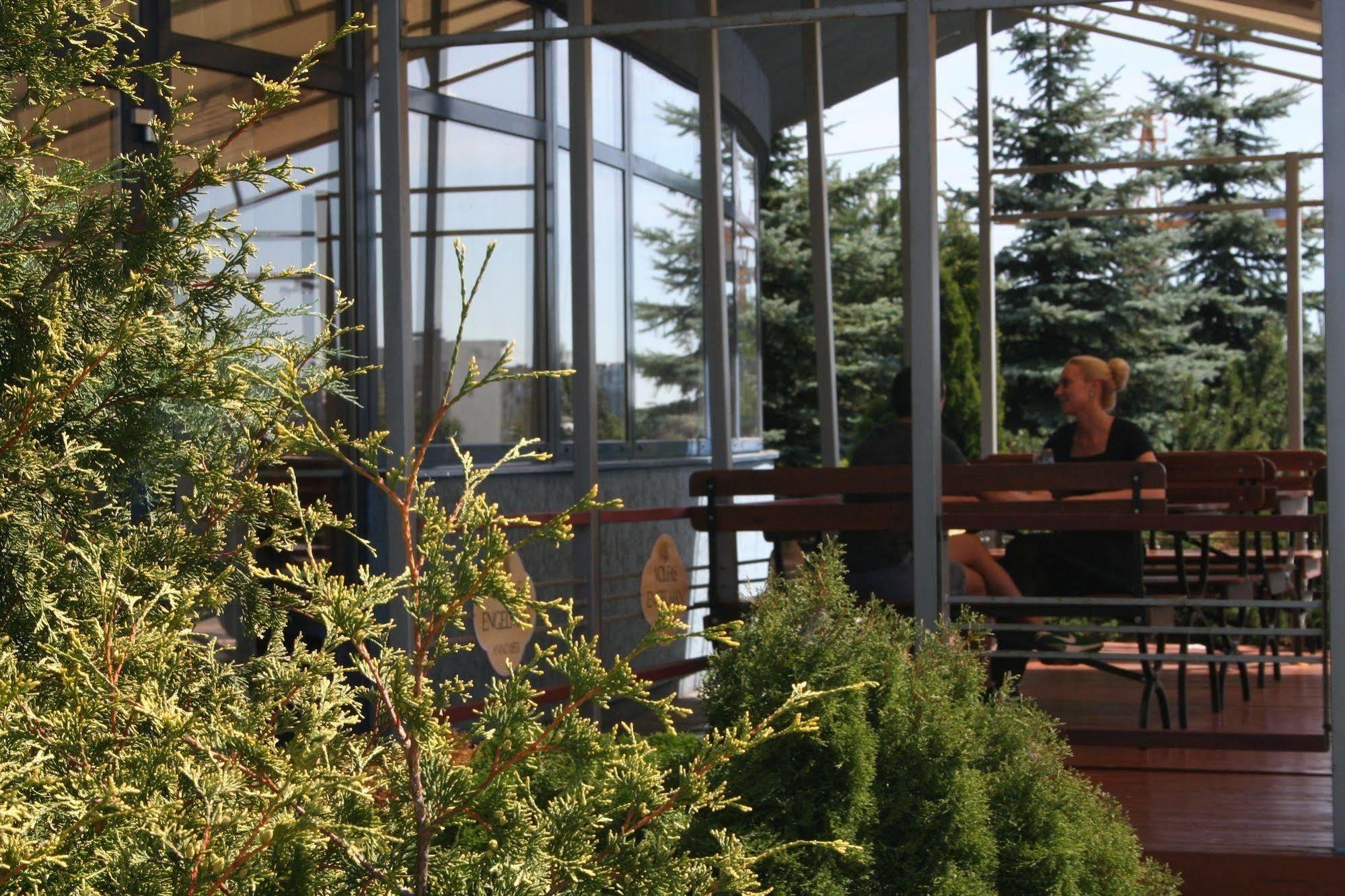 Green Park Hotel Вильнюс Экстерьер фото